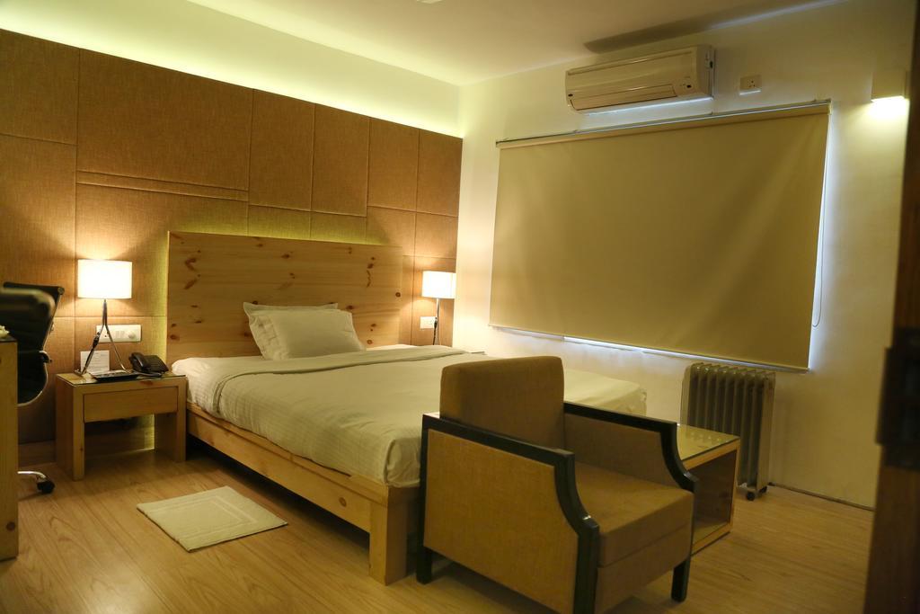 Hotel President Déhrádún Pokoj fotografie